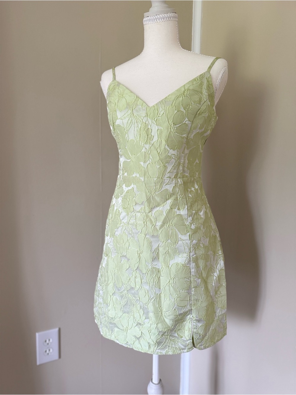Lulu's Floral Goals Light Green Floral Jacquard Sleeveless Mini Dress Garden - Picture 5 of 8